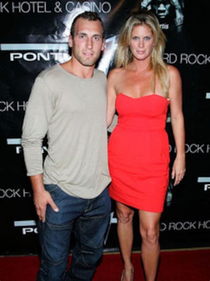 Rachel Hunter opens up about her past heartaches
