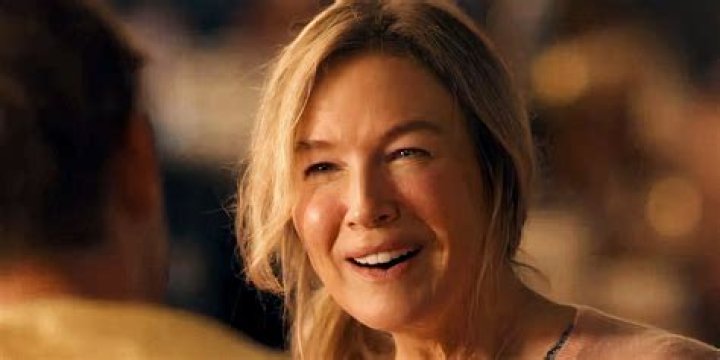 Renee Zellweger opens up about 'weird' career start with Tom Cruise in rare interview