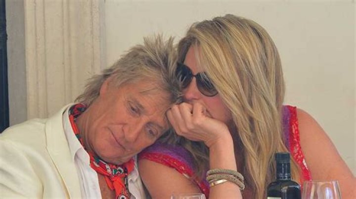 Rod Stewart and family in mourning after double dose of tragedy – fans send prayers