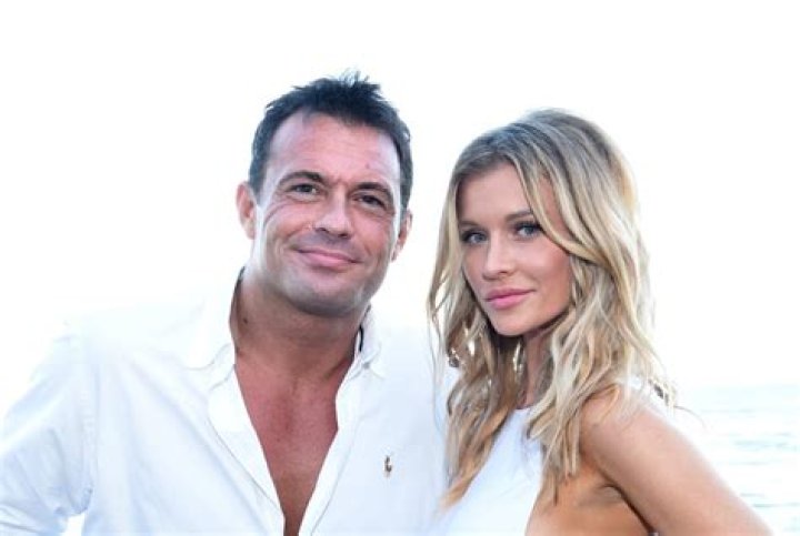 Romain Zago Bio, Family, Career, Wife, History, Measurements