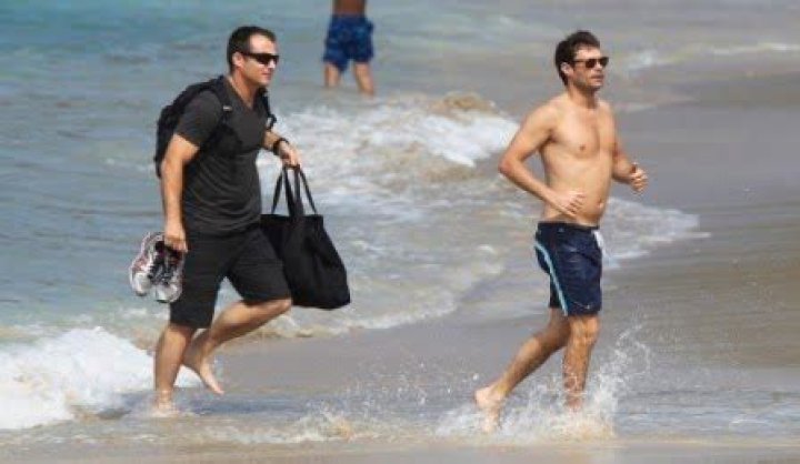 Ryan Seacrest height, weight and body measurements