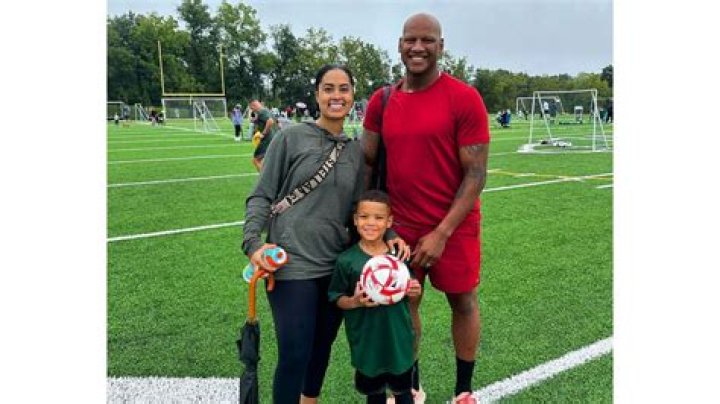 Ryan Shazier Bio, Wife, Family, Career, History, Net Worth