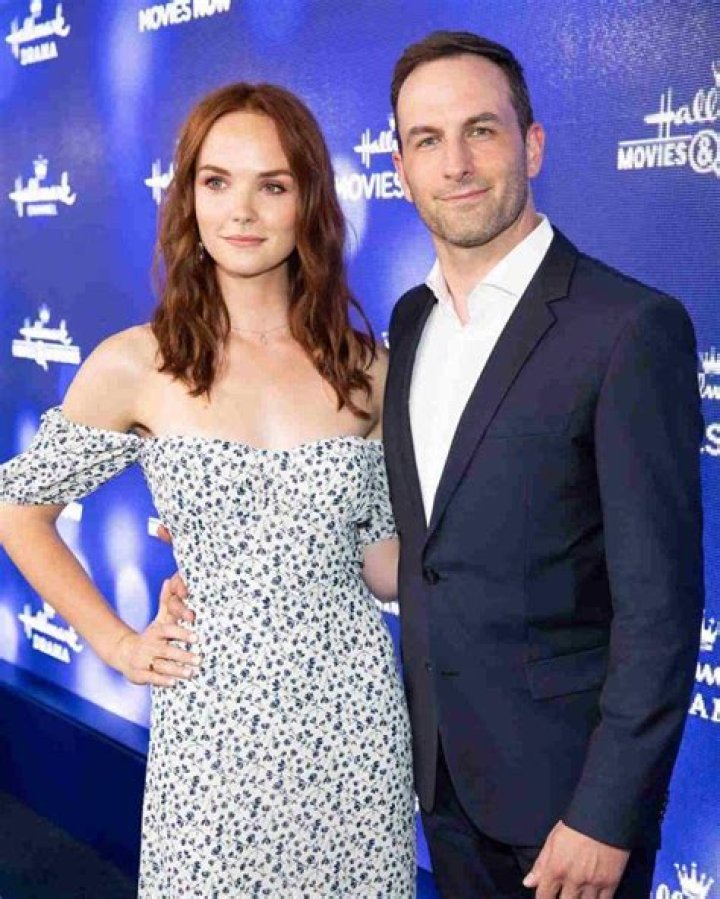 Sarah Kohan – Bio, Age, Height, Body Measurements and Family