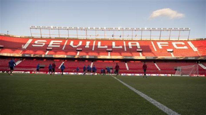 Sevilla Enter Race to Sign Ndidi, Challenging Barcelona