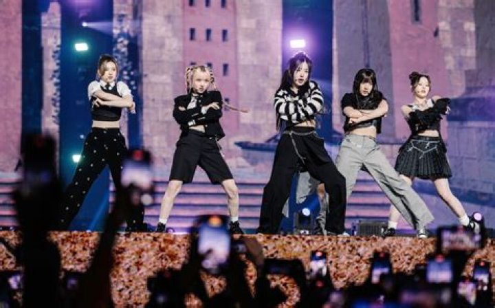 Shocking Moment Baby Crawls on Stage During NMIXX K-pop Performance