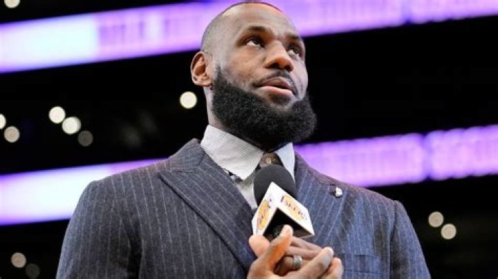 
Sky Katz: Age, Birthday, Height, Family, Bio, Net Worth & Facts