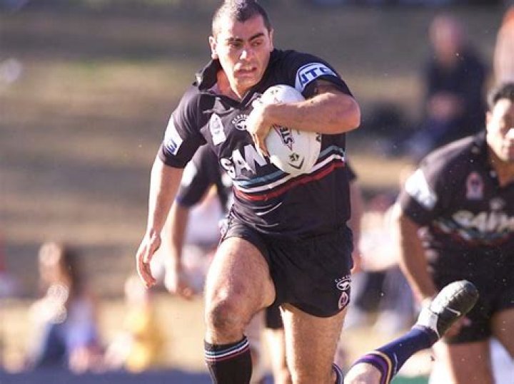 South Sydney Rabbitohs chief commercial officer Shannon Donato buys in Coogee