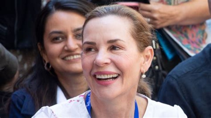 The Biography of Embeth Davidtz: Age, Children, Husband, Parents, and Net Worth