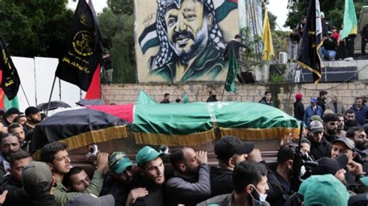 Thousands attend funeral of top Hamas official killed in Beirut