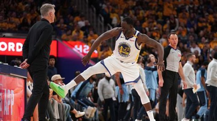 Warriors' Steve Kerr: Giving Draymond Green space 'important' during suspension