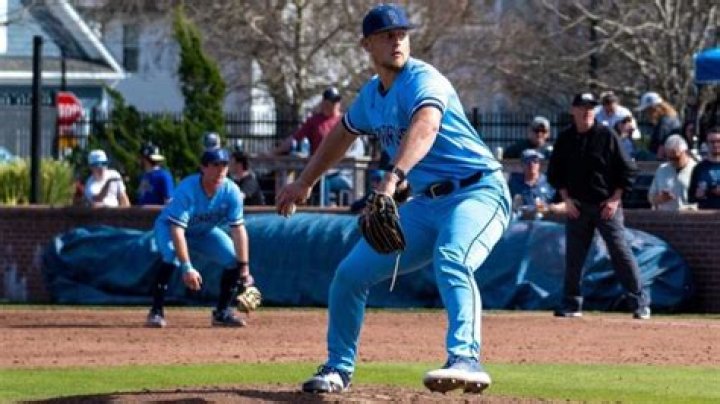 What is Kellen Davis’s Net Worth?