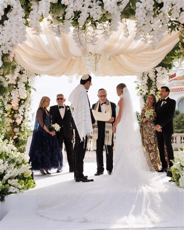 Why Lionel Richie isn't at daughter Sofia Richie's wedding destination yet